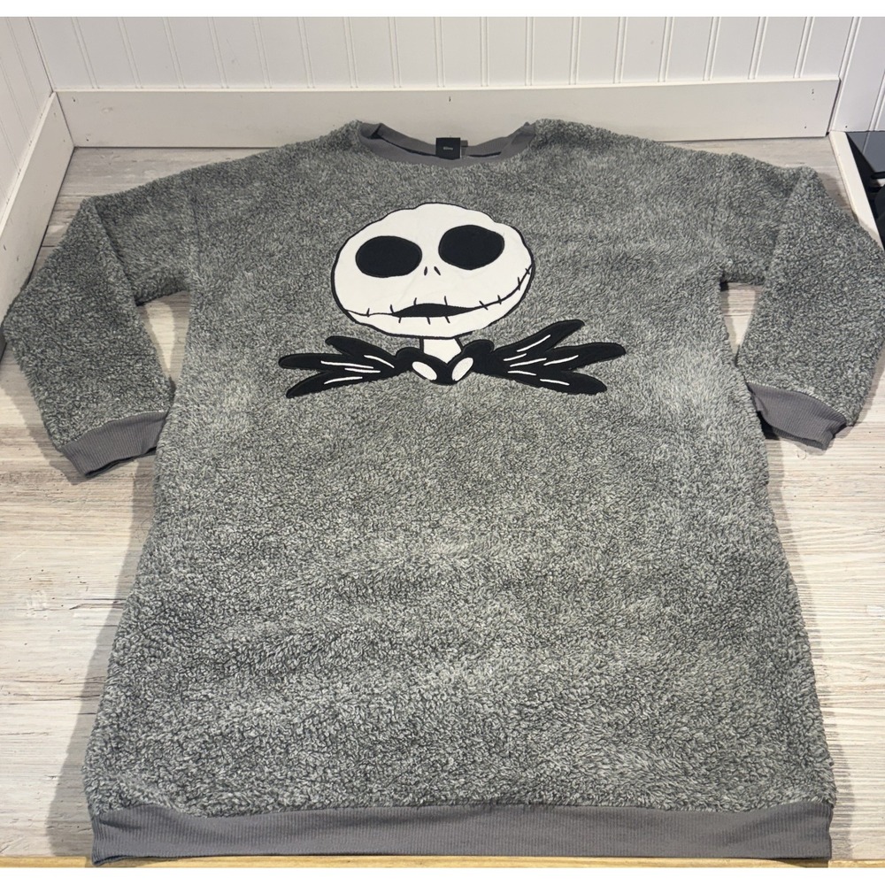 DISNEY Ladies Plush Lounger or Nightmare Before Christmas Gray Sz S